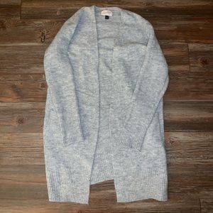 **Gray Opened Sweater**